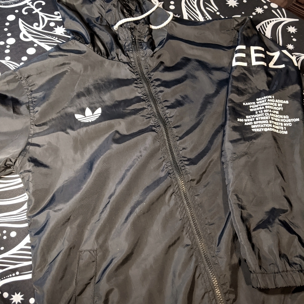 YXA URBAN CLOTHING FLIGHT WINDBREAKER